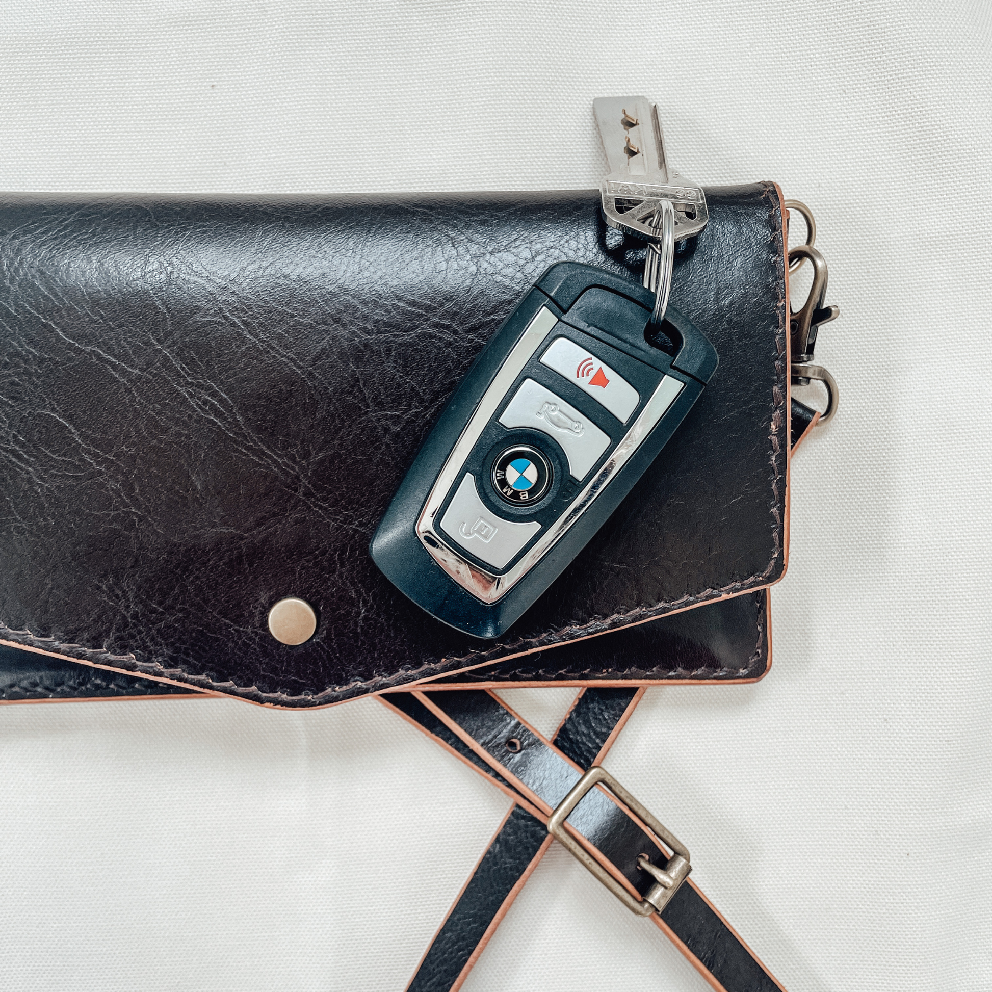 Leather crossbody wallet-dark brown-womens